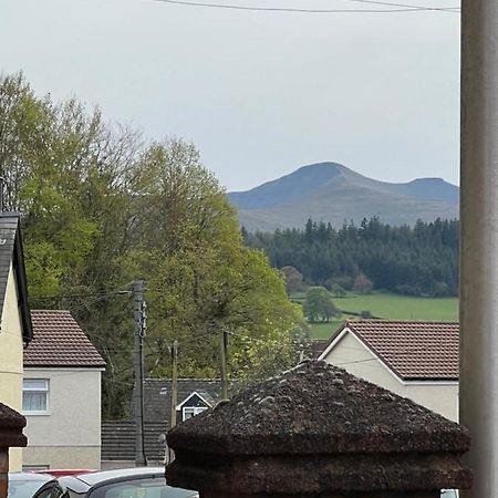 Brecon Town 3 Bedroom House Sleeps 6 Central Location Exteriör bild